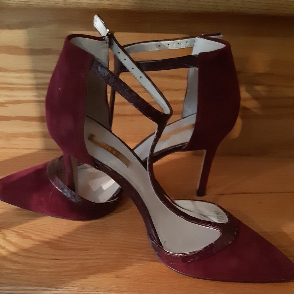 burgundy elegant shoes